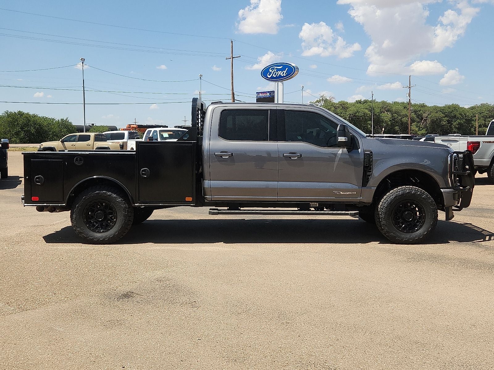 2025 Ford F-350 Lariat