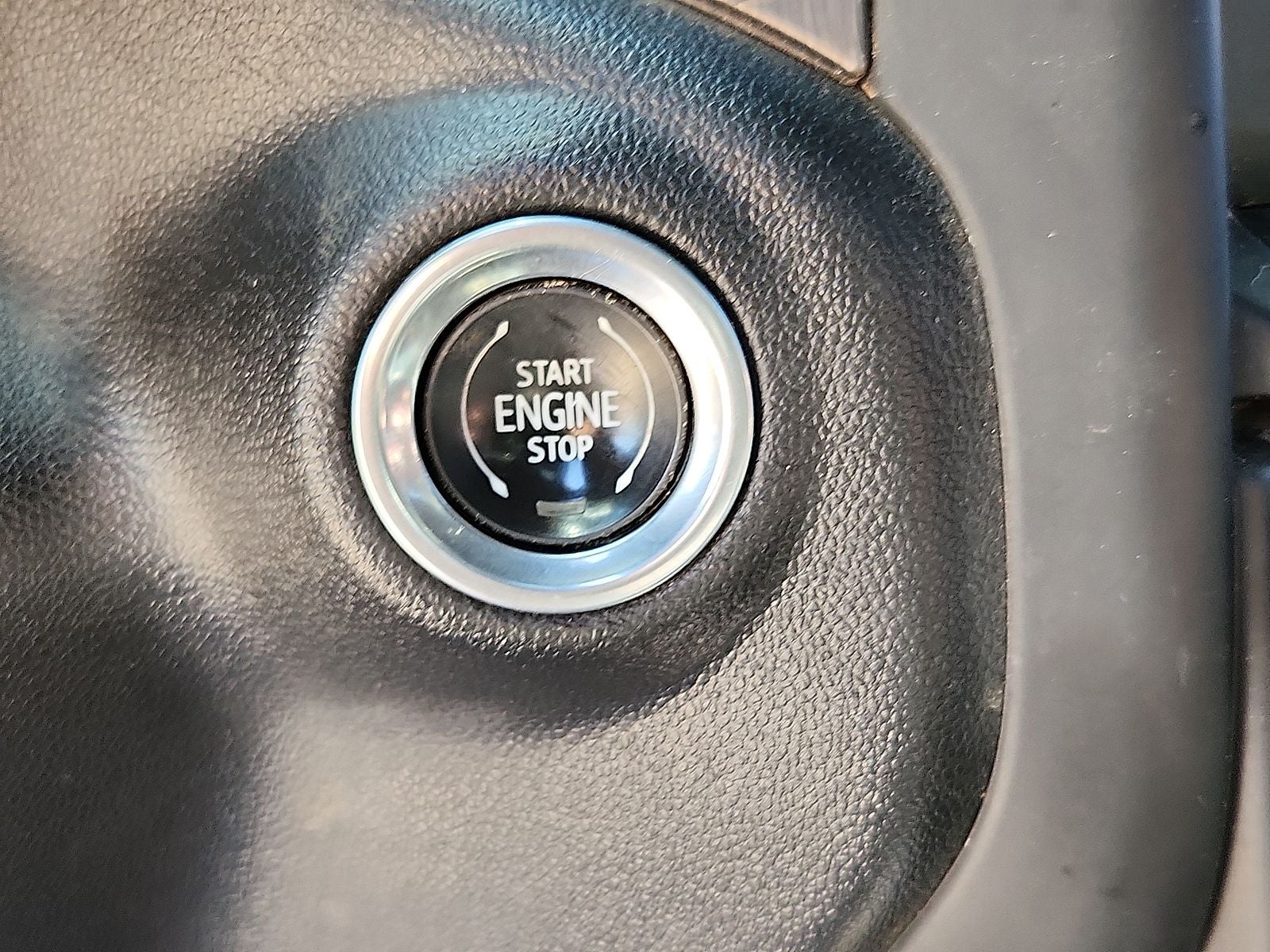 2022 GMC Sierra HD AT4
