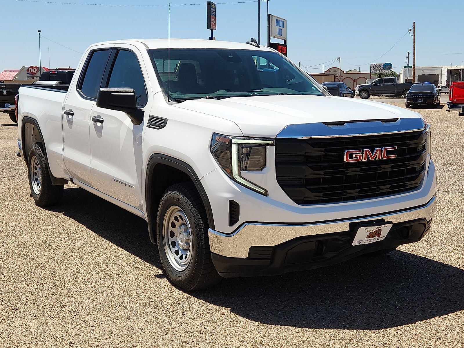 2025 GMC Sierra Pro