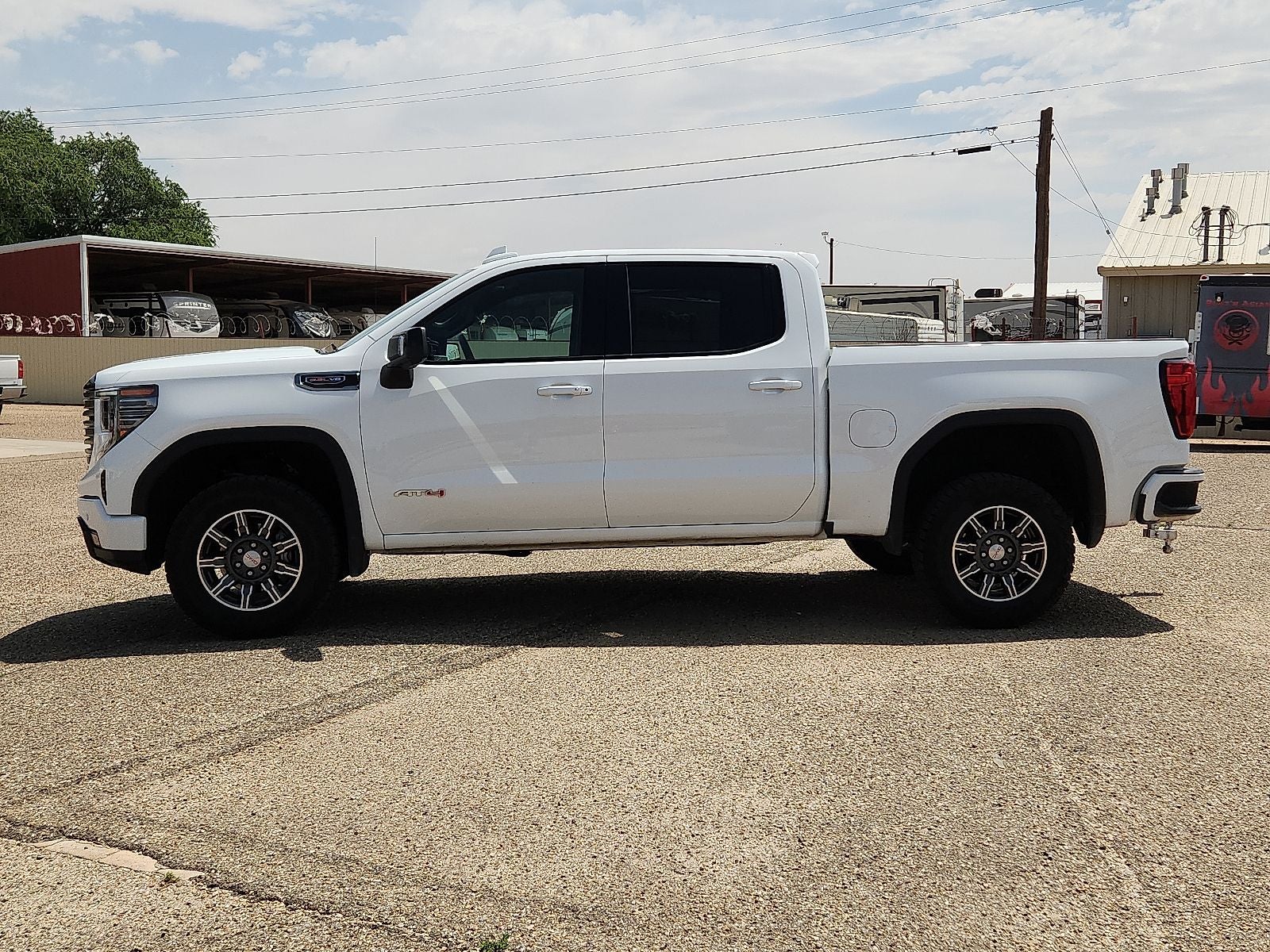 2025 GMC Sierra AT4