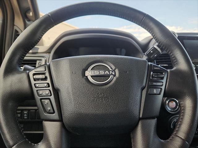 2023 Nissan Titan SV