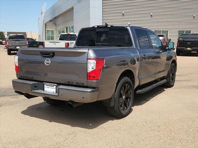 2023 Nissan Titan SV
