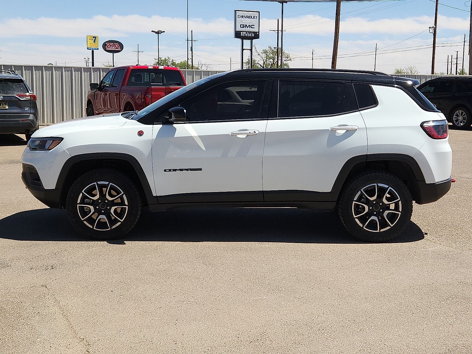 2025 Jeep Compass Trailhawk