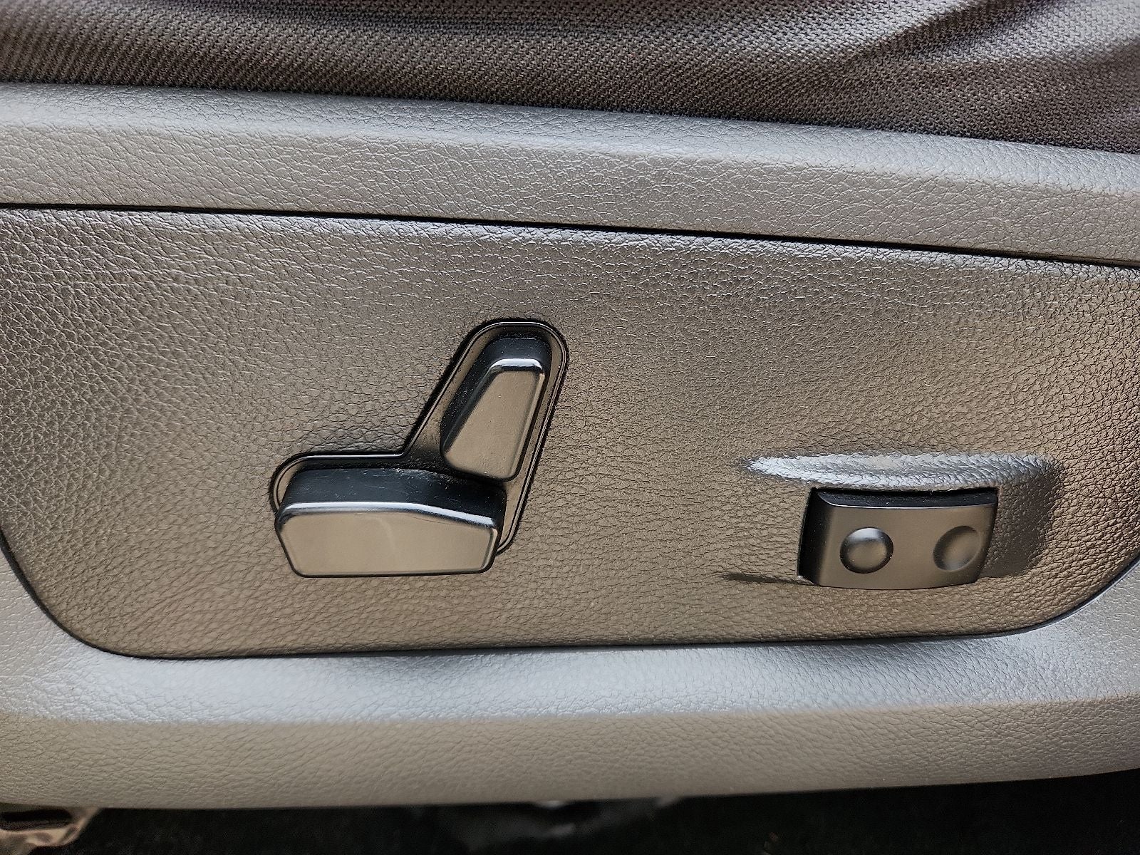 2010 RAM 3500 SLT