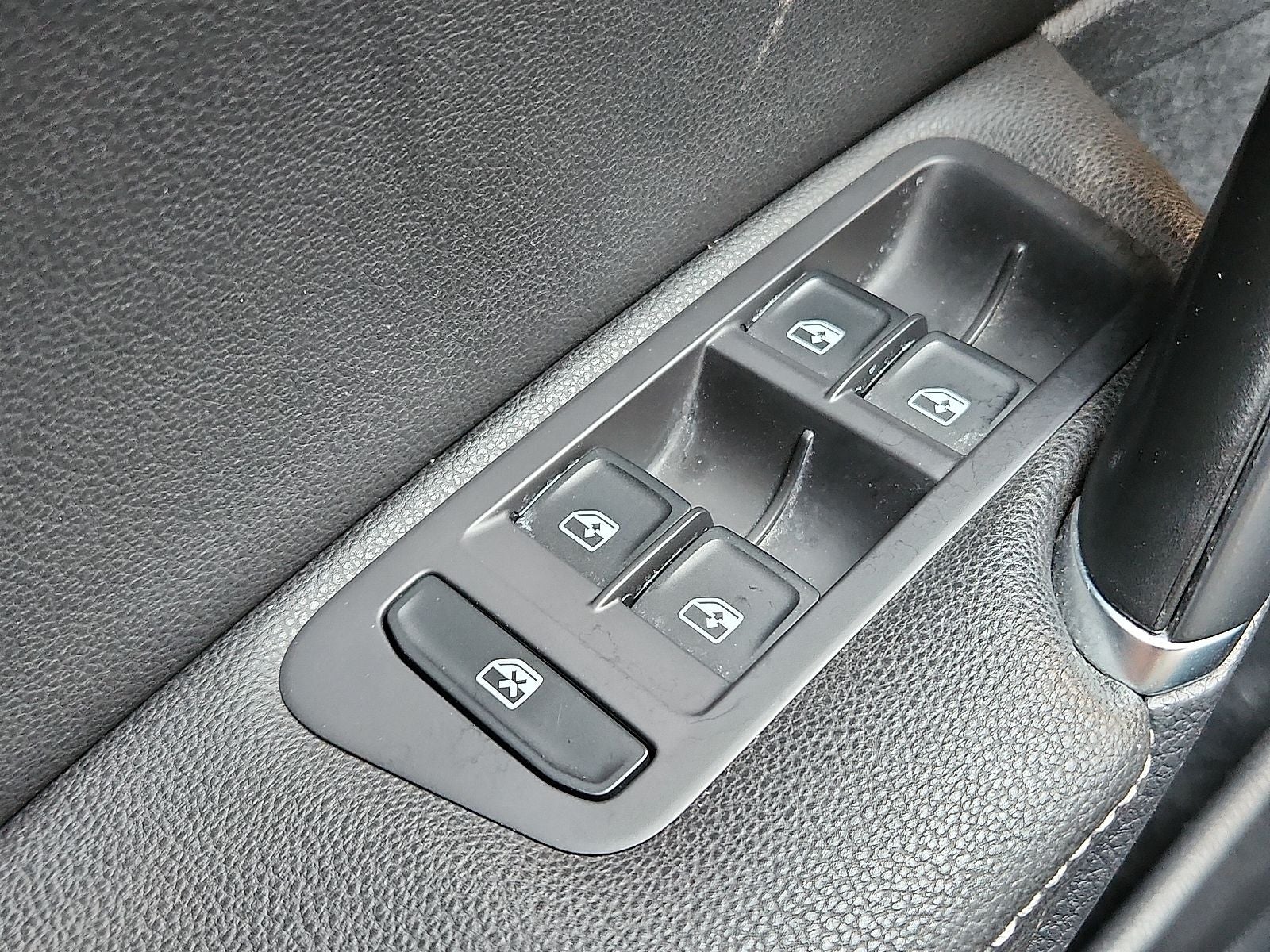2021 Volkswagen Golf 1.4T TSI