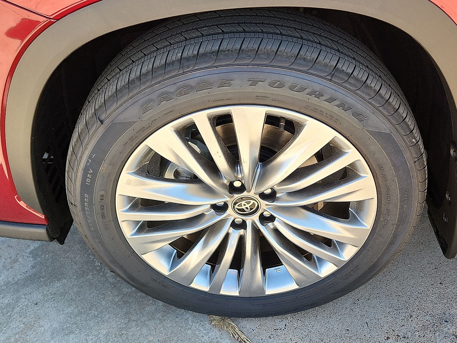 2026 Toyota Highlander Platinum