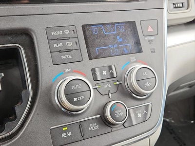 2018 Toyota Sienna L 7 Passenger