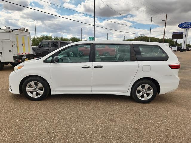 2018 Toyota Sienna L 7 Passenger
