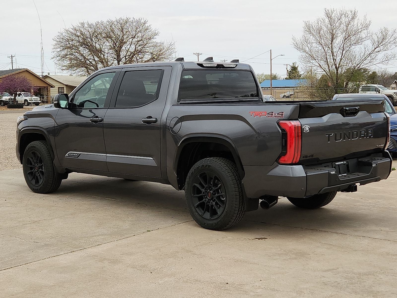 2026 Toyota Tundra i-FORCE MAX Platinum i-FORCE MAX